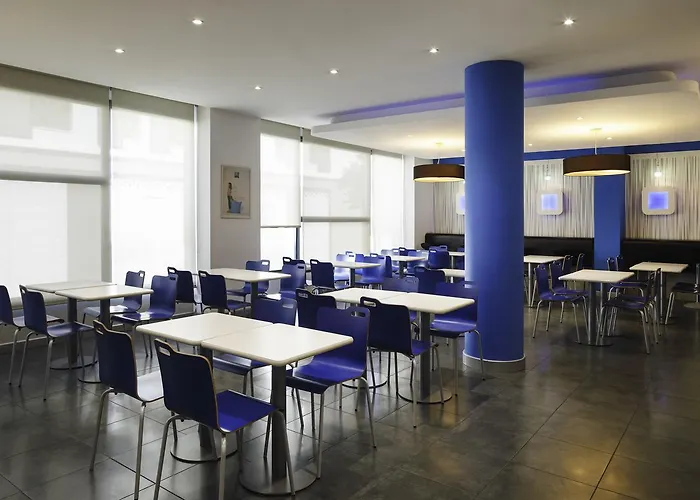 Ξενοδοχείο Ibis Budget Centro *